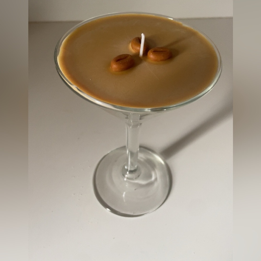 Espresso martini candle